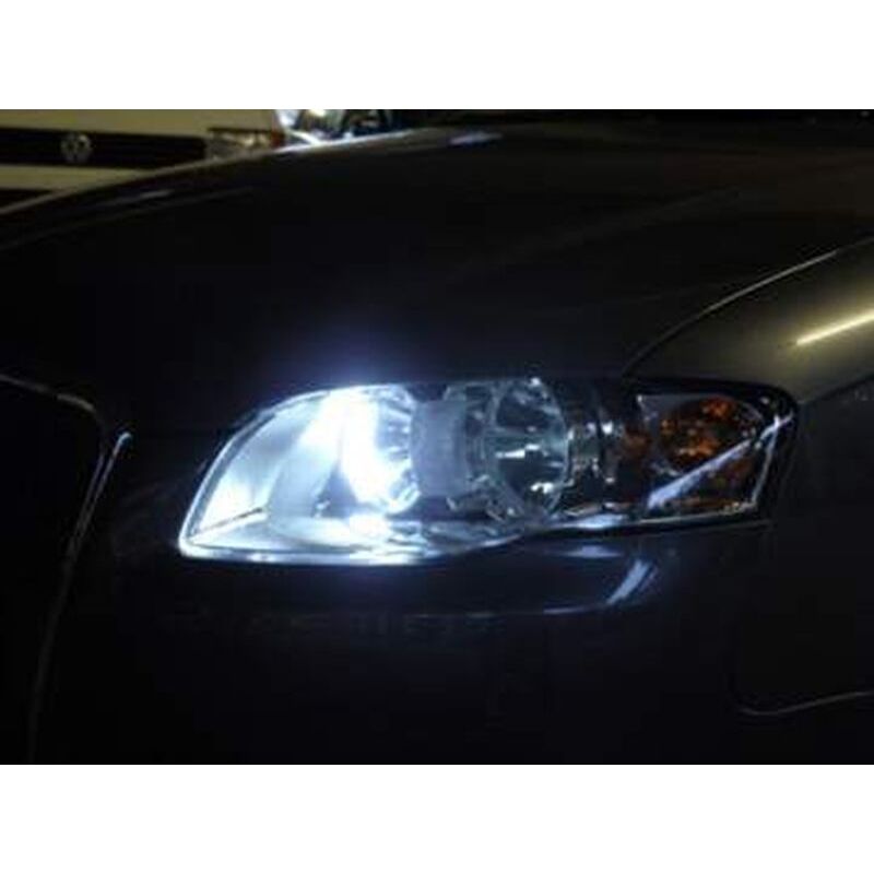 ZESTAW ŚWIATEŁ POZYCYJNYCH LED